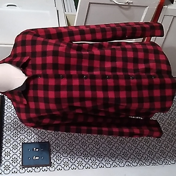 Lee medium thick red black buffalo plaid shirt - Picture 1 of 3